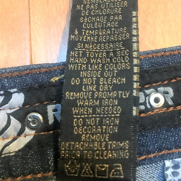 Cute patchwork style short shorts - Picture 4 of 5